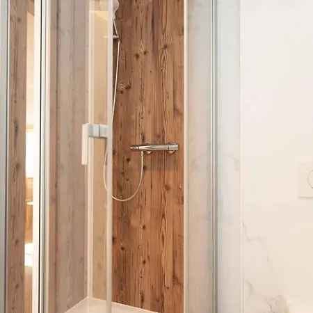 بيت ضيافة Hochwaldbaude 2*